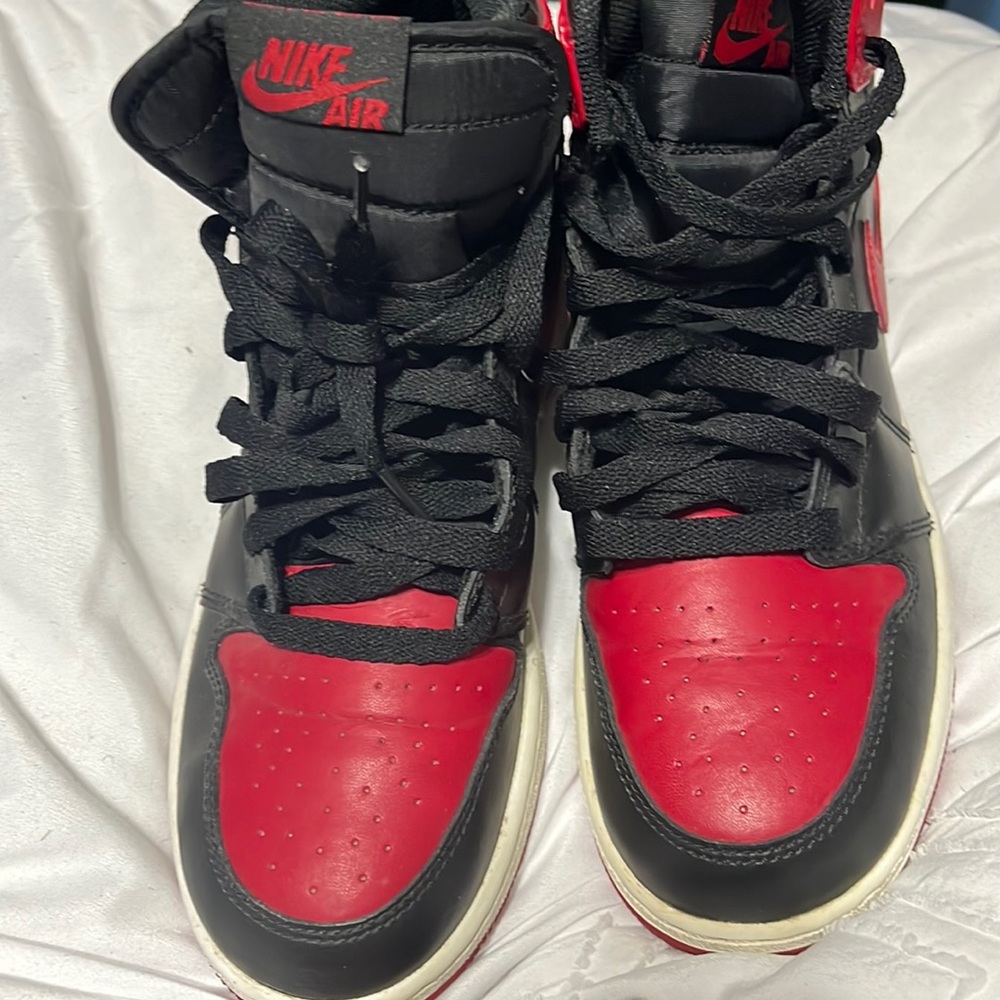 Jordan 1 Bred